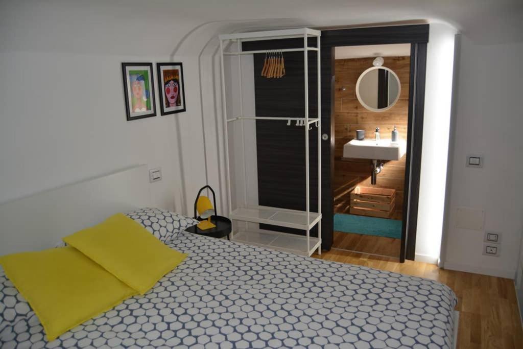 Dock78 - Miniloft In Catania Center公寓 外观 照片