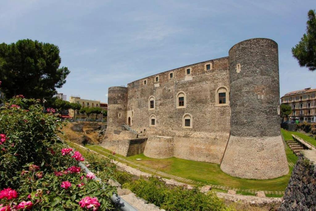 Dock78 - Miniloft In Catania Center公寓 外观 照片